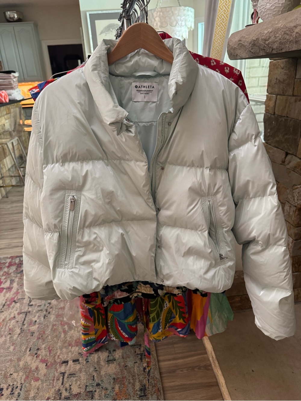 Athleta brand new Pale Gray Cropped Puffer Jacket